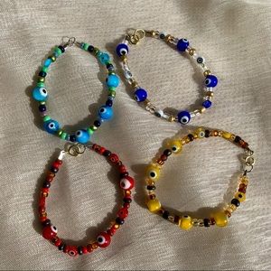 Mono-colored Evil Eye Beaded Bracelet- Small